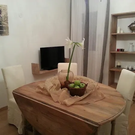Marco Polo 公寓 *
